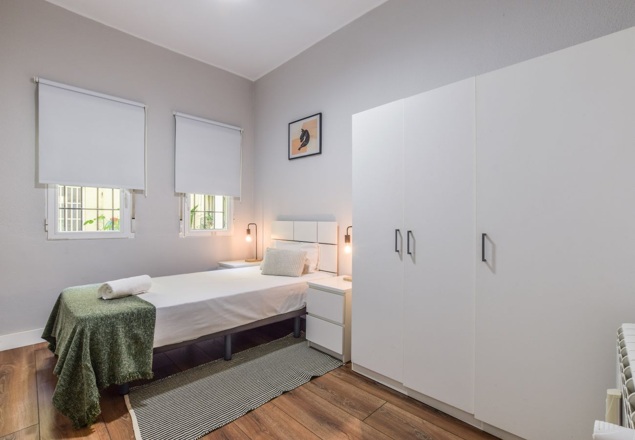 Apartment Center Madrid — Everything at your fingertips