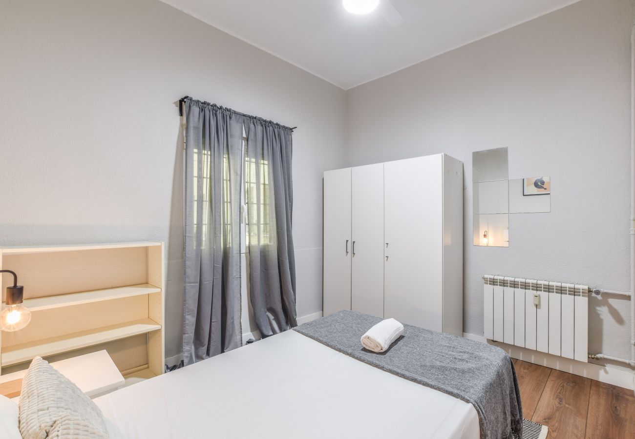 Apartment Center Madrid — Everything at your fingertips