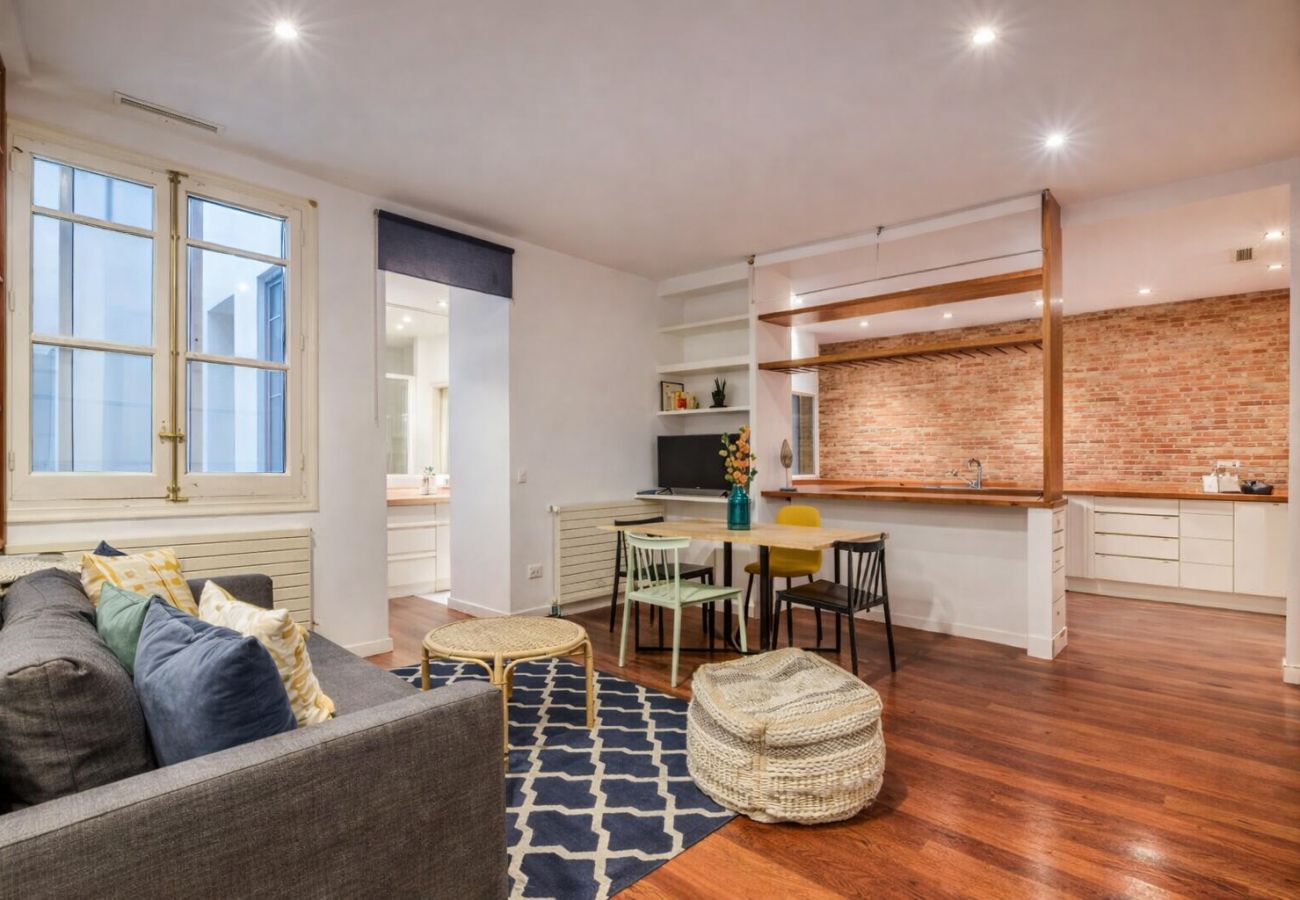 Apartamento Fuencarral V — Gran Vía, elegante y amplio