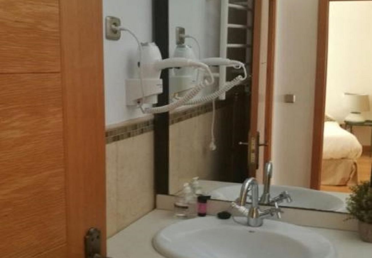 Apartment Gran Vía II — 3 rooms in the center
