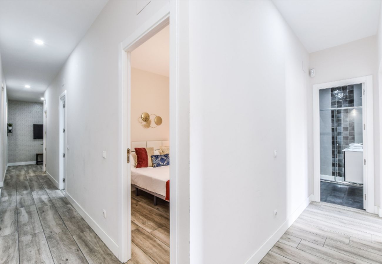 Apartment next to Retiro — Perfect location
