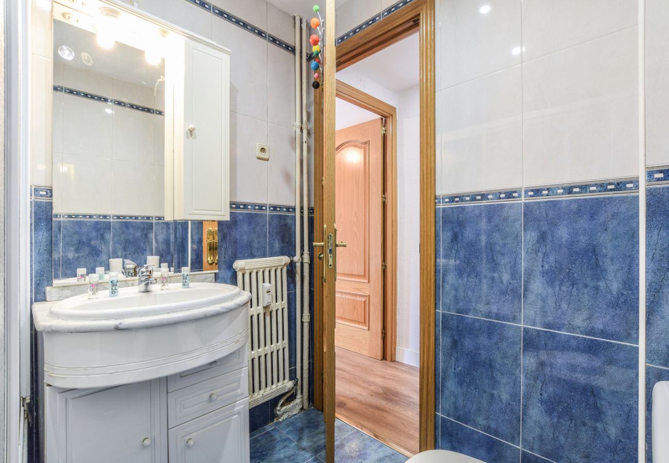 Retiro VIII Apartment — Elegant and spacious