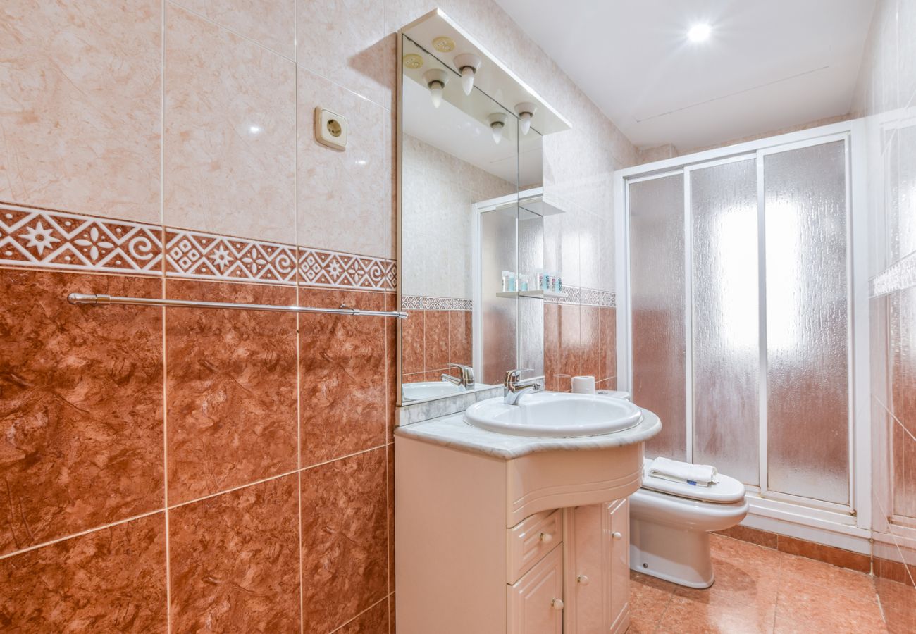 Retiro VIII Apartment — Elegant and spacious