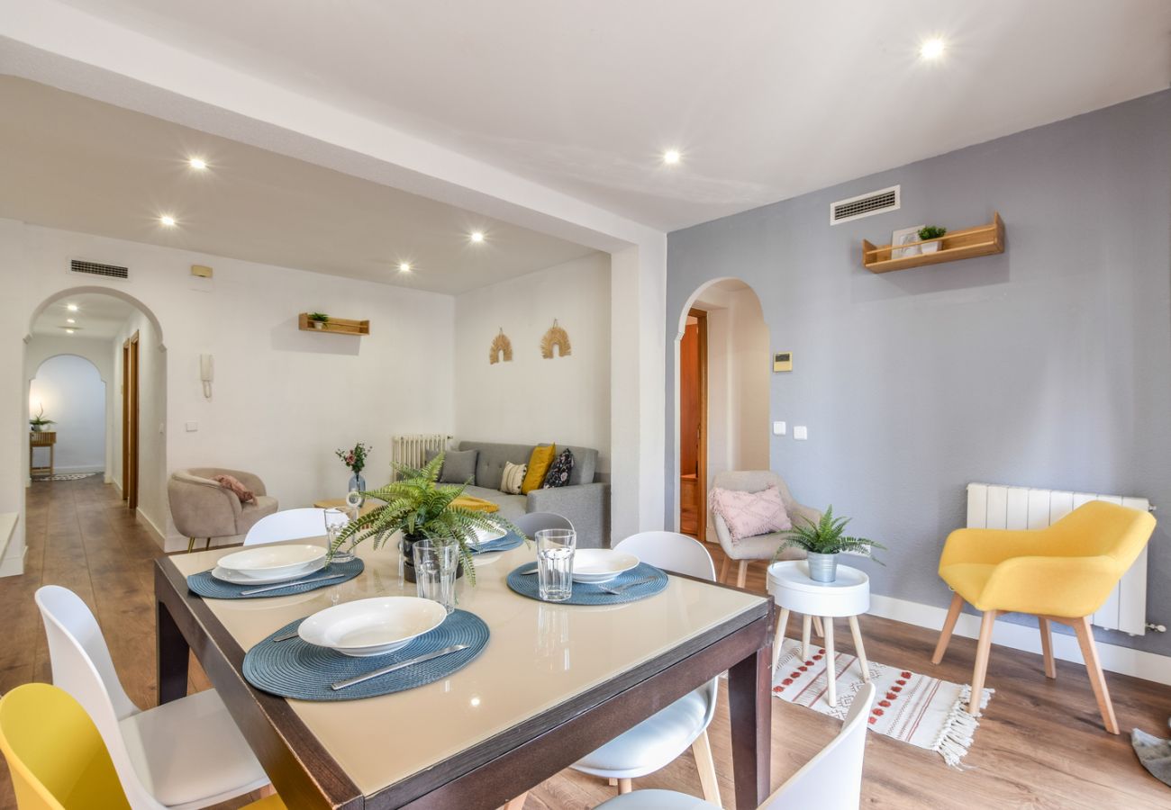 Apartamento Retiro VIII — Elegante y amplio