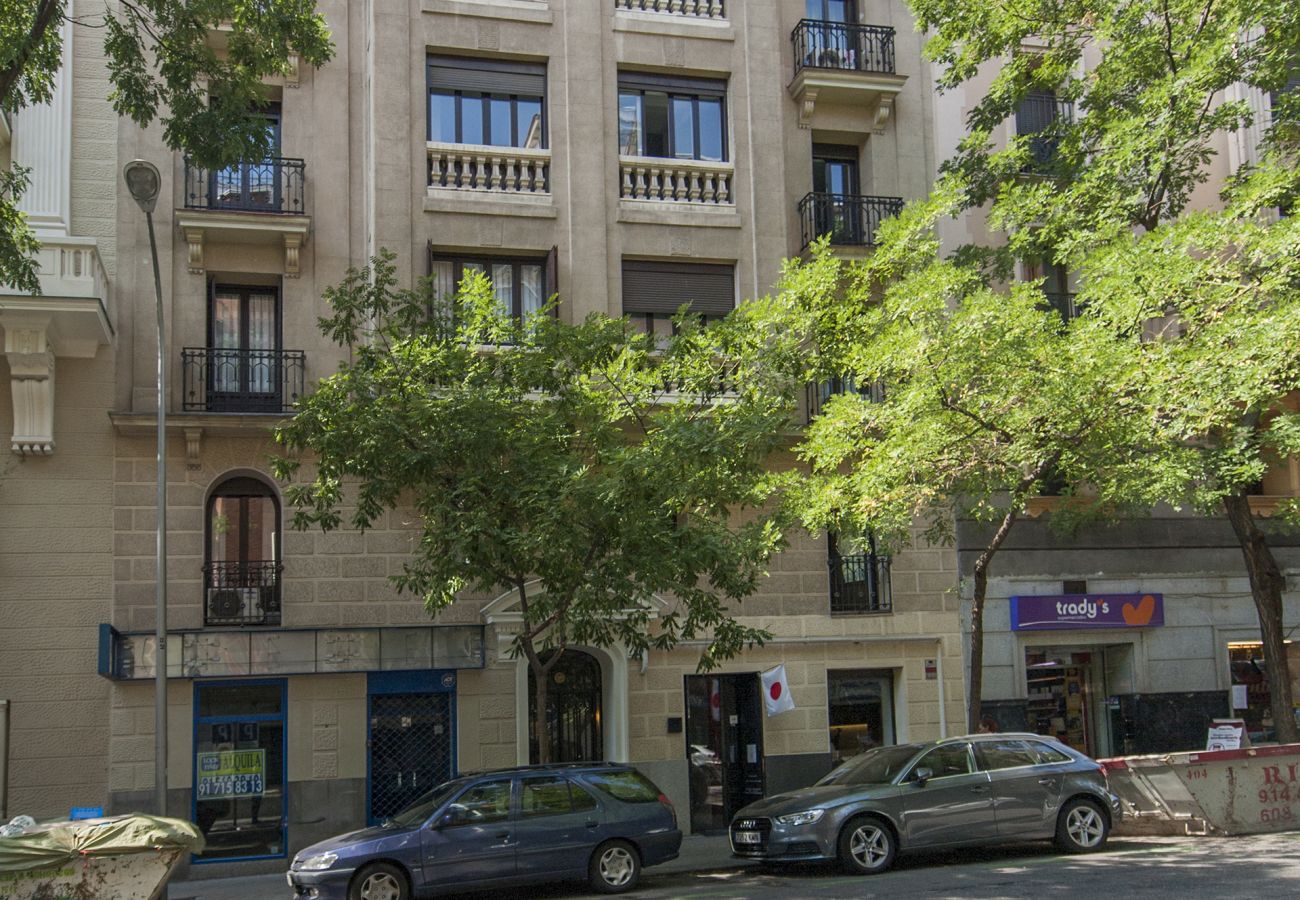 Apartment Zurbano I — On the exclusive Zurbano street