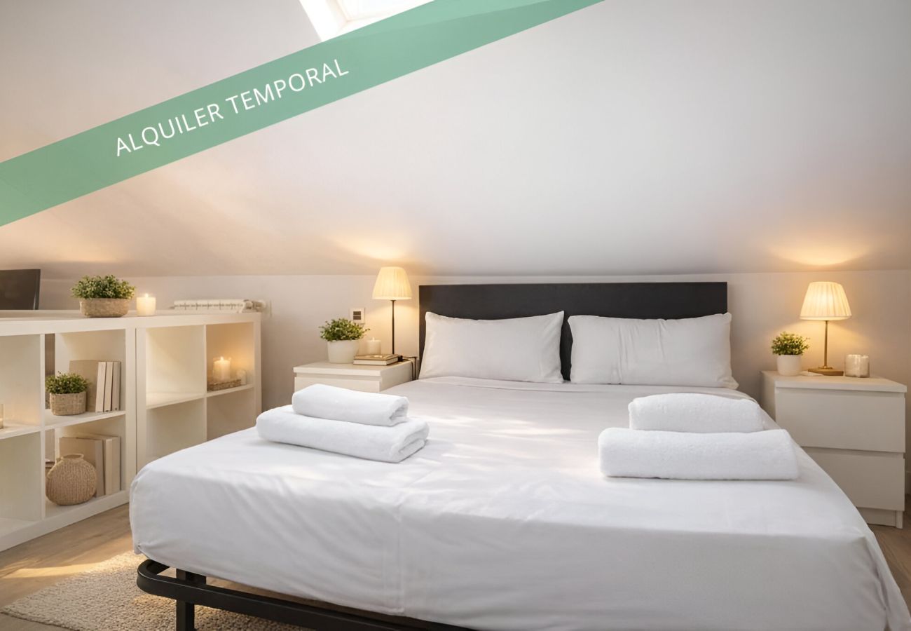 Atico en el centro de Madrid - Ideal para parejas