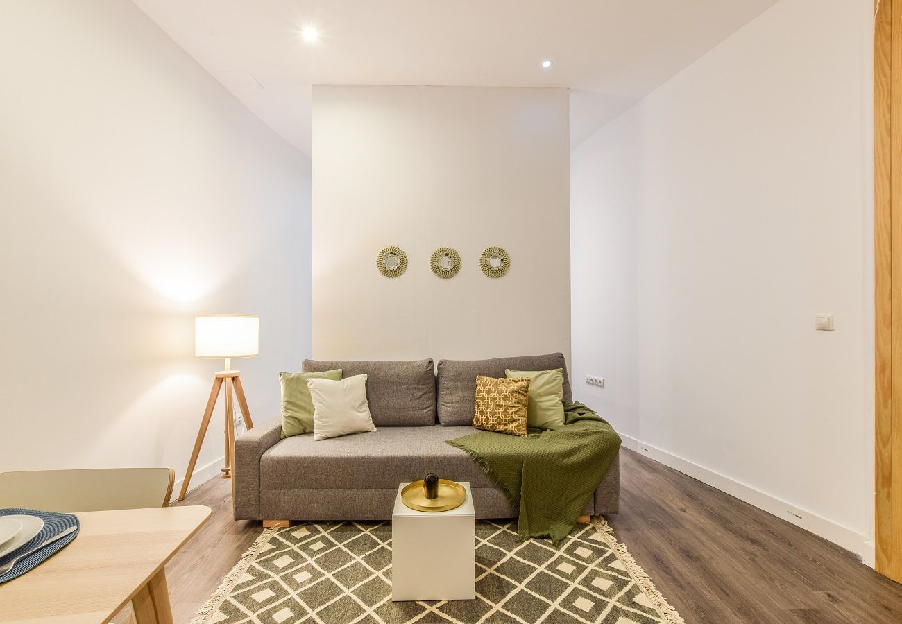 Gran Vía VIII - Cozy Studio in Madrid