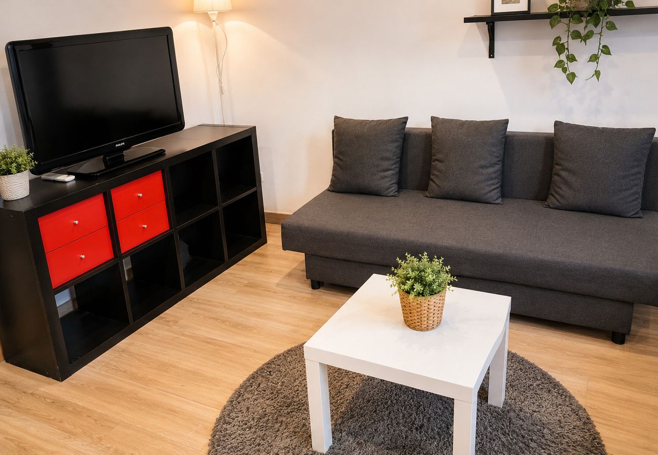 Ifema-Estancia with connection to Ifema & airport
