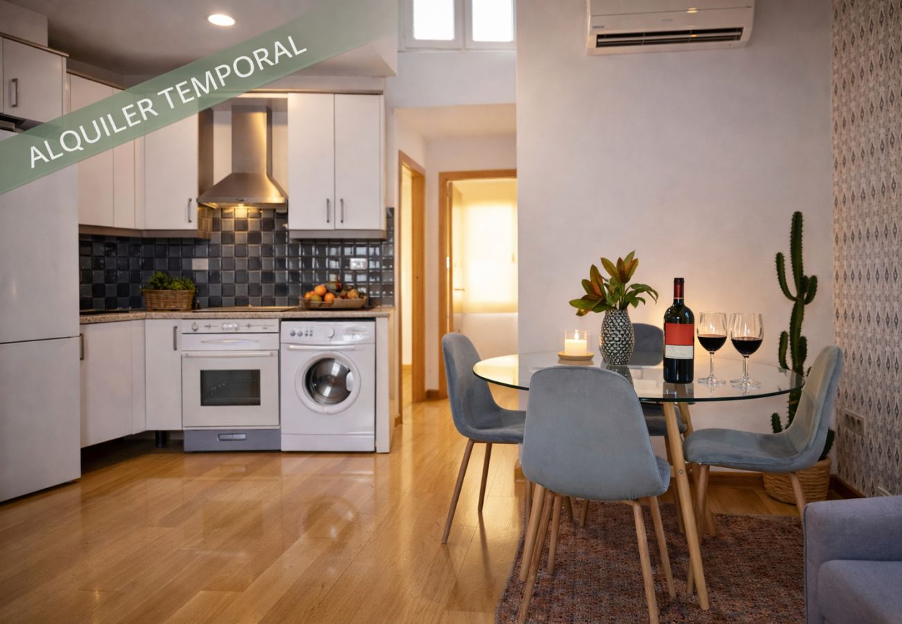 Ático Chic en el Centro Histórico — Malasaña